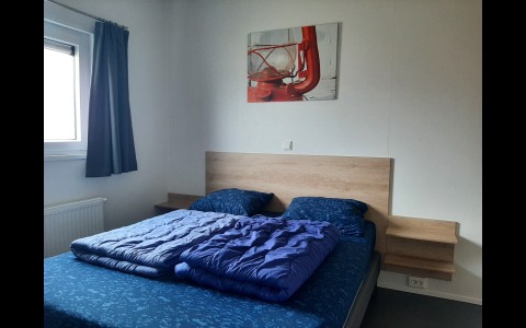 Grote slaapkamer.jpg