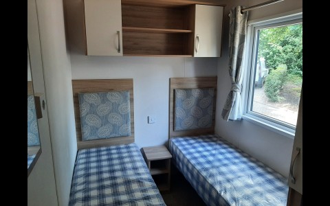 6. slaapkamer.jpg